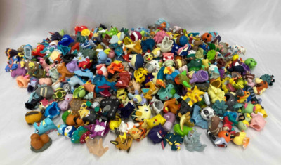 Pokemon Finger Puppet Figures Random lot 50-250 Bulk sale Soft Vinyl Figure