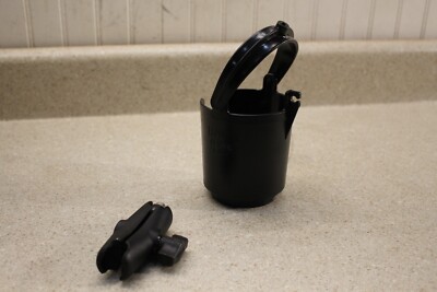 RAM Mount Self Leveling Cup Holder & Ram Mount Adapter 4612 Z17