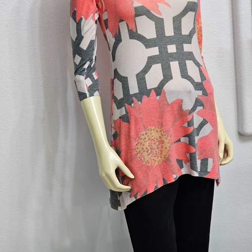 BEFORE + AGAIN Women blouse SIZE XS peach and gray flowered 3/4 sleeve - Picture 7 of 14