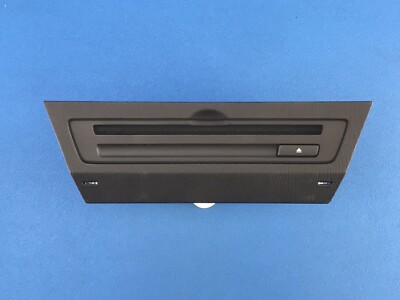 ORIGINAL MAZDA CX-3 2015-20 SCHWARZE VERKLEIDUNG CD PLAYER HEAD UNIT DB1L669G0D