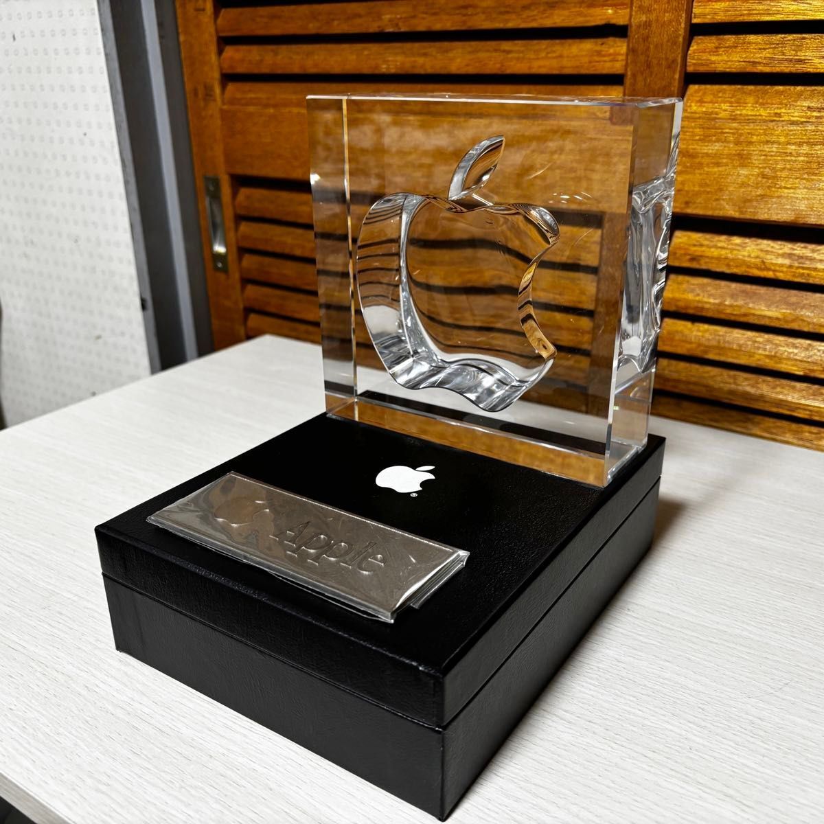 Apple 20th Anniversary Limited Edition HOYA Crystal Ornament Apple 20th Anniversary Limited Edition HOYA Crystal Ornament