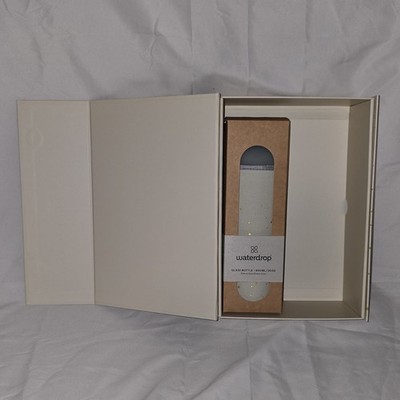 waterdrop Geschenkbox inkl. Glasflasche SNOW/ROSIE 600ml Limited Edition