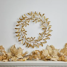 Metal Mistletoe Wreath
