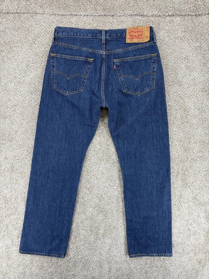 Pantalones de mezclilla Levis 501 corte original para hombre 32x29 azul botón recto mosca lavado a la piedra oscuro Foto 2 de 4