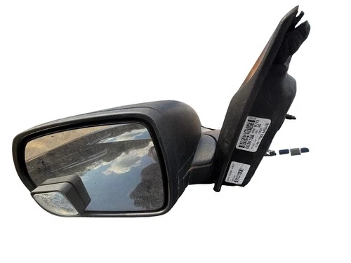 2015 - 2024 Ford Edge Driver’s Side Mirror