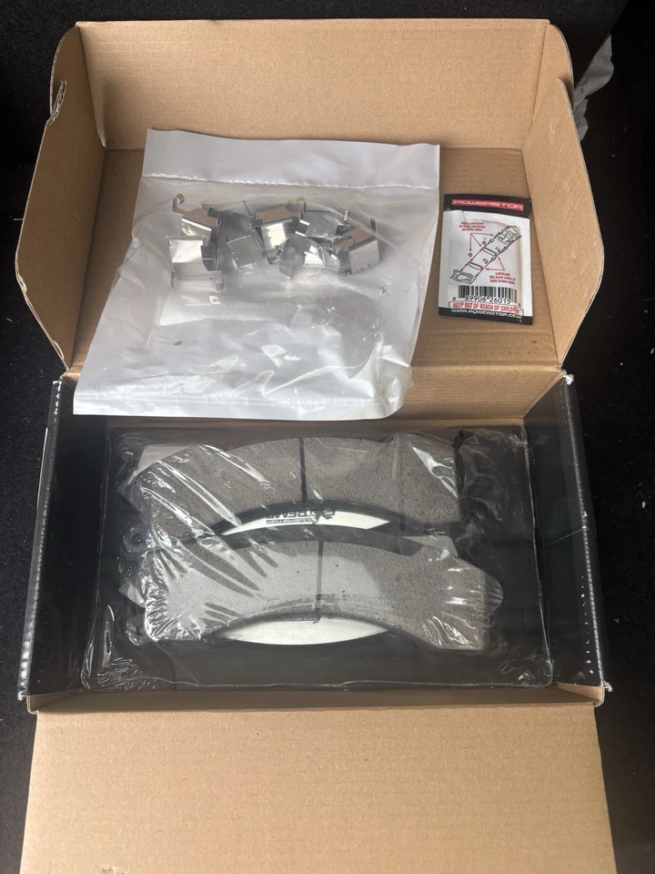 Pastillas de freno PowerStop Z36-1565 Extreme camioneta y remolque para Chevy Silverado 3500 HD Foto 2 de 2