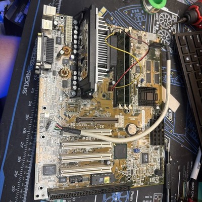 Vintage Rare HP Asus P2B-VT Intel 440BX Nvidia Riva TNT Pentium 3   128 MB DDR 