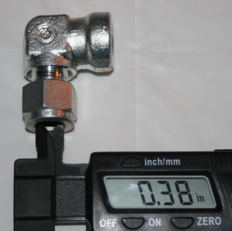  3/8" Tube x 1/4" FNPT  Carbon Steel Elbow Swagelok Crawford S-600-8-4  - Image 4 of 4