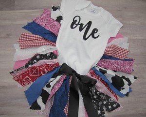 cowgirl birthday outfit for girl