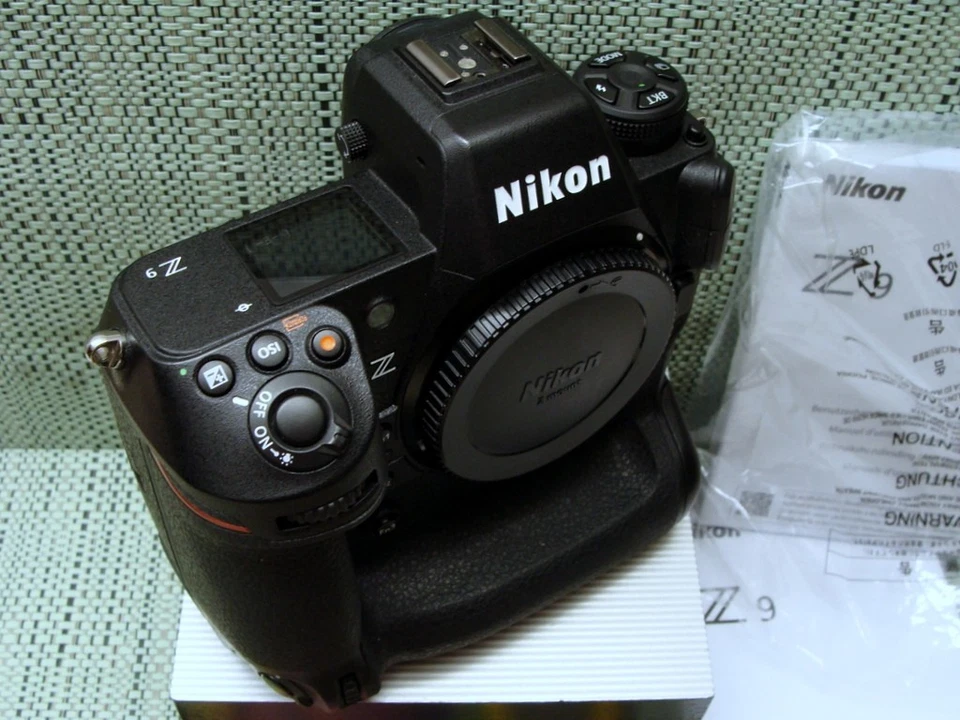 Nikon - Nikon Z9 Gehäuse/ Body "nur 4k Auslösungen/ Profi Kamera" - OVP! - Bild 2 von 4