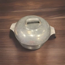 VTG Wagner Ware Sidney O Magnalite 4248-P 5 Quart Dutch Oven w/ Lid