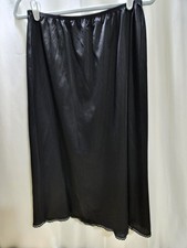 Vanity Fair Black Nylon Half Slip Womens XL 28" VTG Style 11-811 Lace Trim