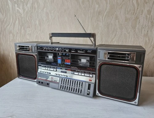 BOOMBOX Sharp GF-800H  Japan Vintage Cassette Player Fully Working