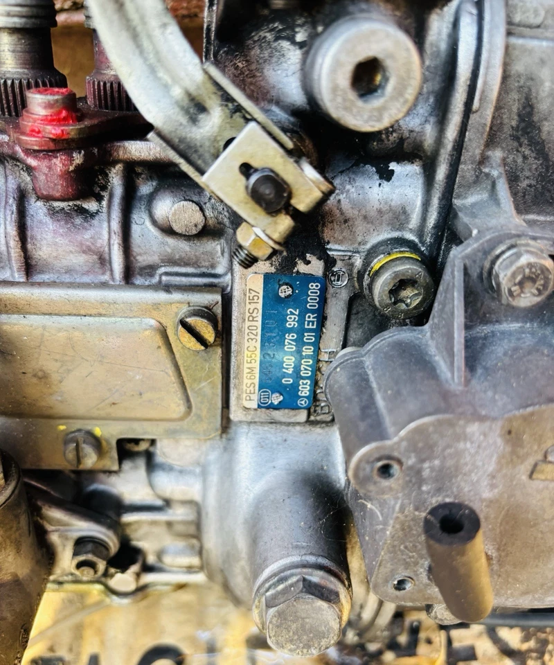 梅赛德斯-奔驰博世喷射泵 1987 300D 300SDL 300TD OM603 Oem 状况良好 — 第 2/4 张图片