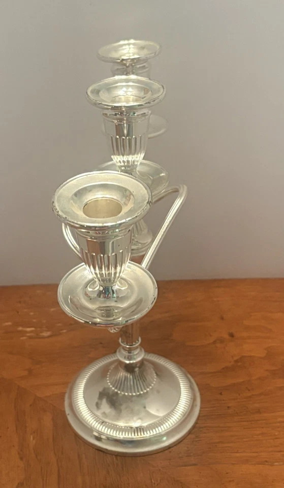 复古银盘 3 灯烛台皇家限量英格兰 11 英寸 — 第 3/4 张图片