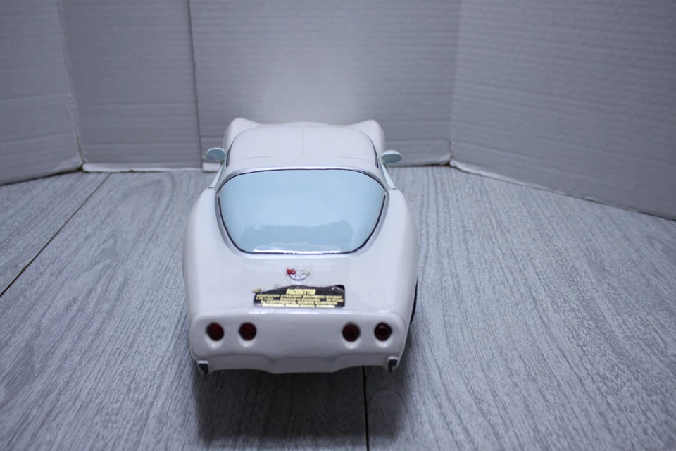 Vintage   25th Silver  Anniversary of the Corvette Decanter 1953-1978  Empty - Image 4 of 4