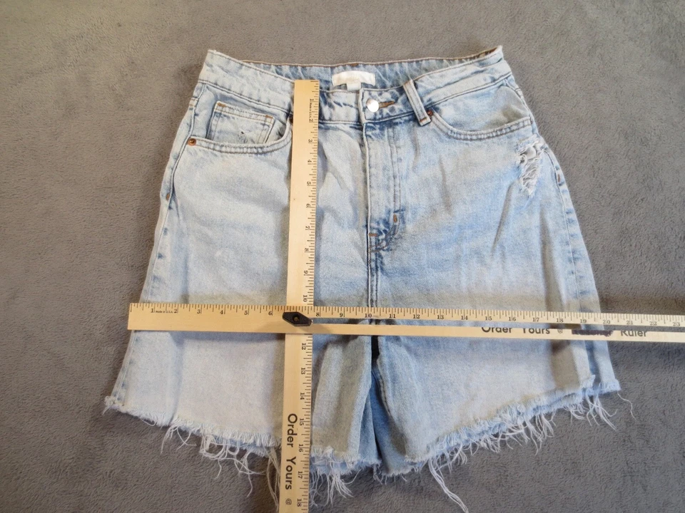 Pantalones Cortos H&M Para Mujer 8 Desteñidos Azul Claro Lavado con Ácido Corte Dobladillo Crudo 27" Foto 3 de 4