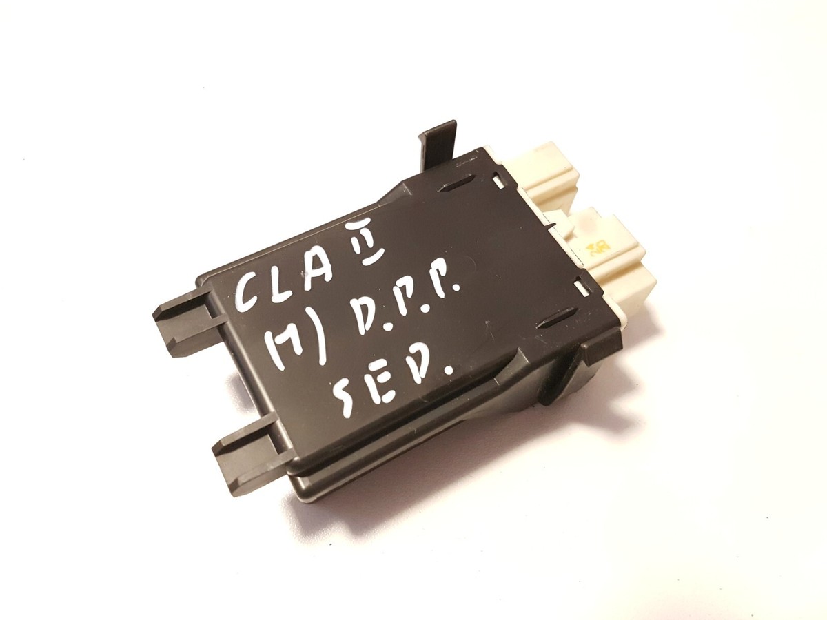 MERCEDES BENZ CLA 2021 RHD FRONT RIGHT SEAT CONTROL MODULE OEM 