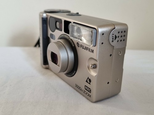 FUJIFILM ENDEAVOR 3500IX APS CAMERA APS - Picture 5 of 9
