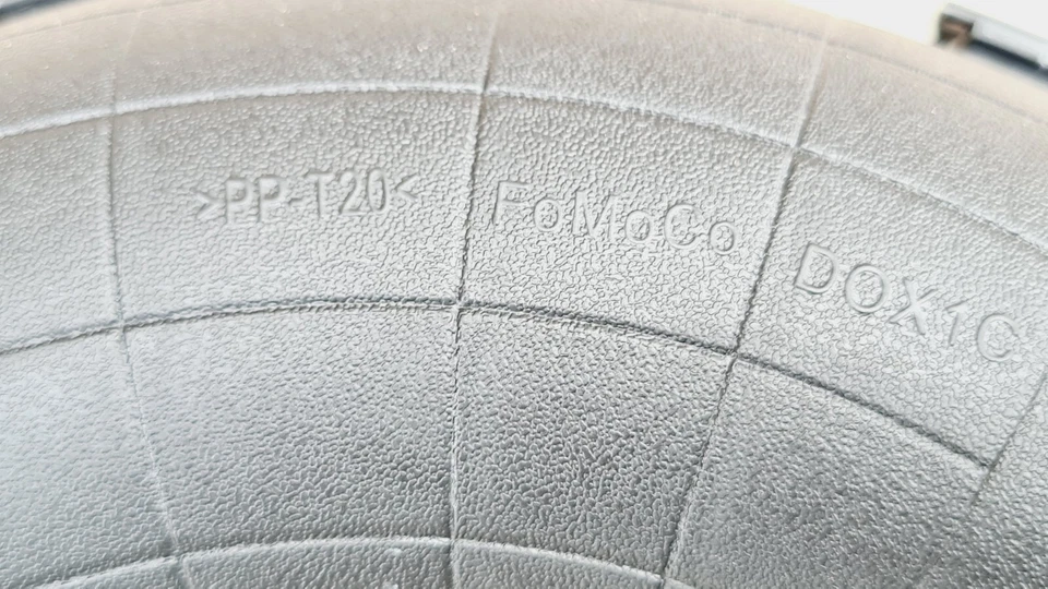 FORD FIESTA MK8 1.0 ECOBOOST 2017-2020 GENUINE AIRBOX PIPE AIR INTAKE H1B19C676B - Image 3 of 4