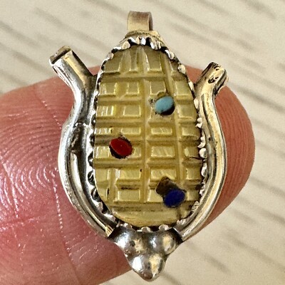 Exquisite Vintage Native American Zuni Turquoise Inlay Sterling Silver Corn Maiden Ring Exquisite Vintage Native American Zuni Turquoise Inlay Sterling Silver Corn Maiden Ring