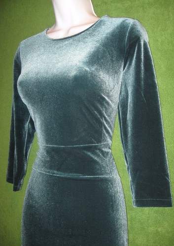Lands End Green Velvet Stretch Fit Flare Stretch Dress 3X 22W 24W $99 PLUS - Picture 4 of 6