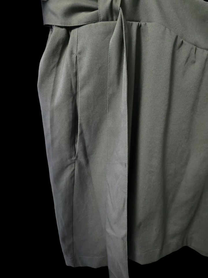 Pantalón corto para mujer St John's Bay talla 2X/verde Hutchinson/corbata en la cintura/bolsillos nuevo con etiquetas Foto 4 de 4