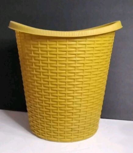 Vtg Fesco Plastic Trash Can Gold Waste basket weave 11" Mid Century Kitchen USA - Picture 2 of 9