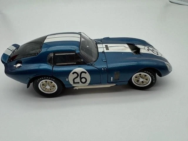 Exoto Cobra Daytona Coupe #26 Racing Legends Diecast 1:18 Scale Blue & White RAR - Image 4 of 4