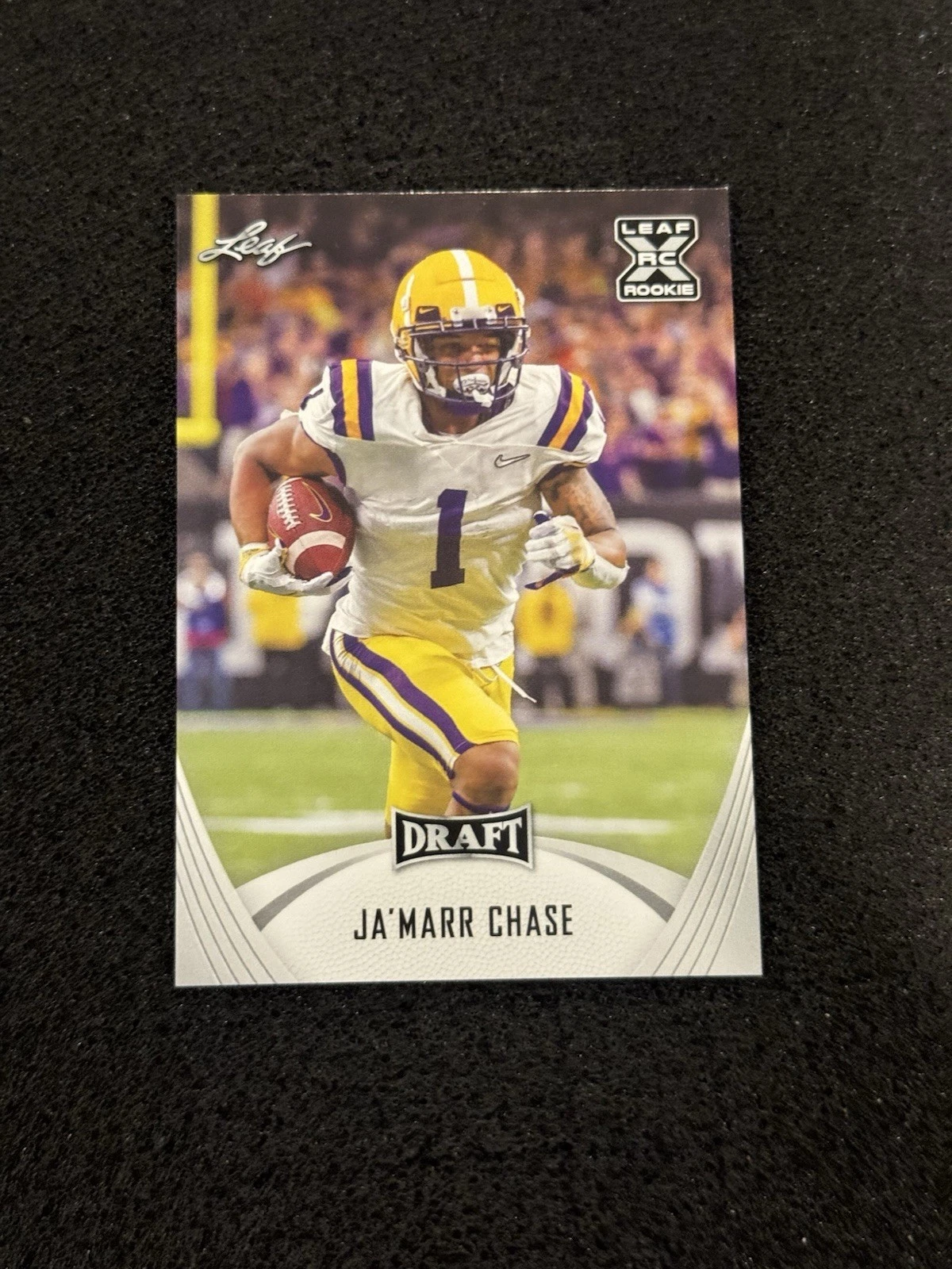 JaMarr Chase Leaf Draft #31 Base