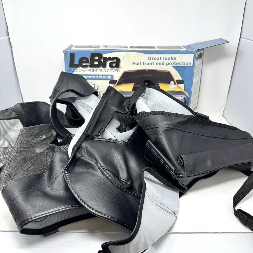 Cubierta delantera personalizada Covercraft LeBra para Jeep Wrangler, 1997-2006 55594-01 Foto 4 de 4