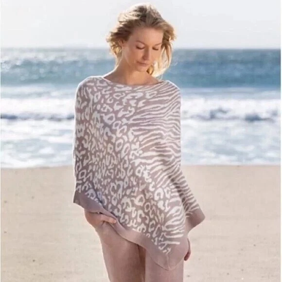 Barefoot Dreams Women's CozyChic Ultra Lite One Size Plus Animal Print Poncho