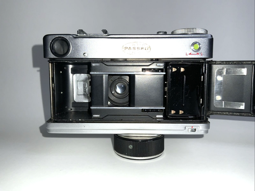 Fujica Rapid D1 Halbformat Kamera mit Federwerksmotor - Bild 8 von 12