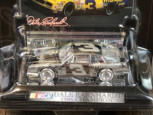 New 1:64 Winner's Circle SILVER/GOLD Anniversary DALE EARNHARDT 1986/90/91/94/99 - Picture 11 of 22