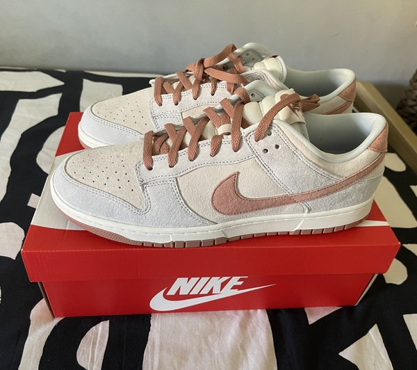 Nike Dunk Low Retro Fossil Rosse