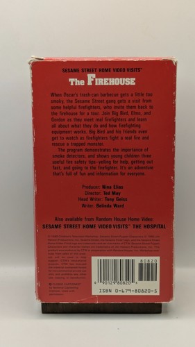 Sesame Street Home Video Visits The Firehouse (VHS, 1990) RARE VTG Vintage! - Imagen 2 de 6