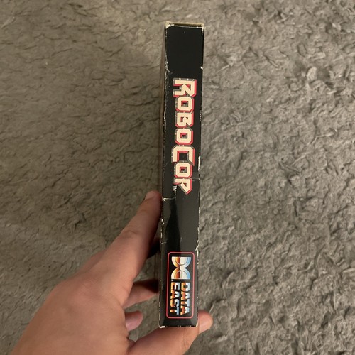 RoboCop Nintendo NES COMPLETE Game Cartridge + Box + Manual - Picture 8 of 12