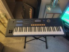 Kurzweil PC3LE6 61-Note Semi-Weighted Keyboar...