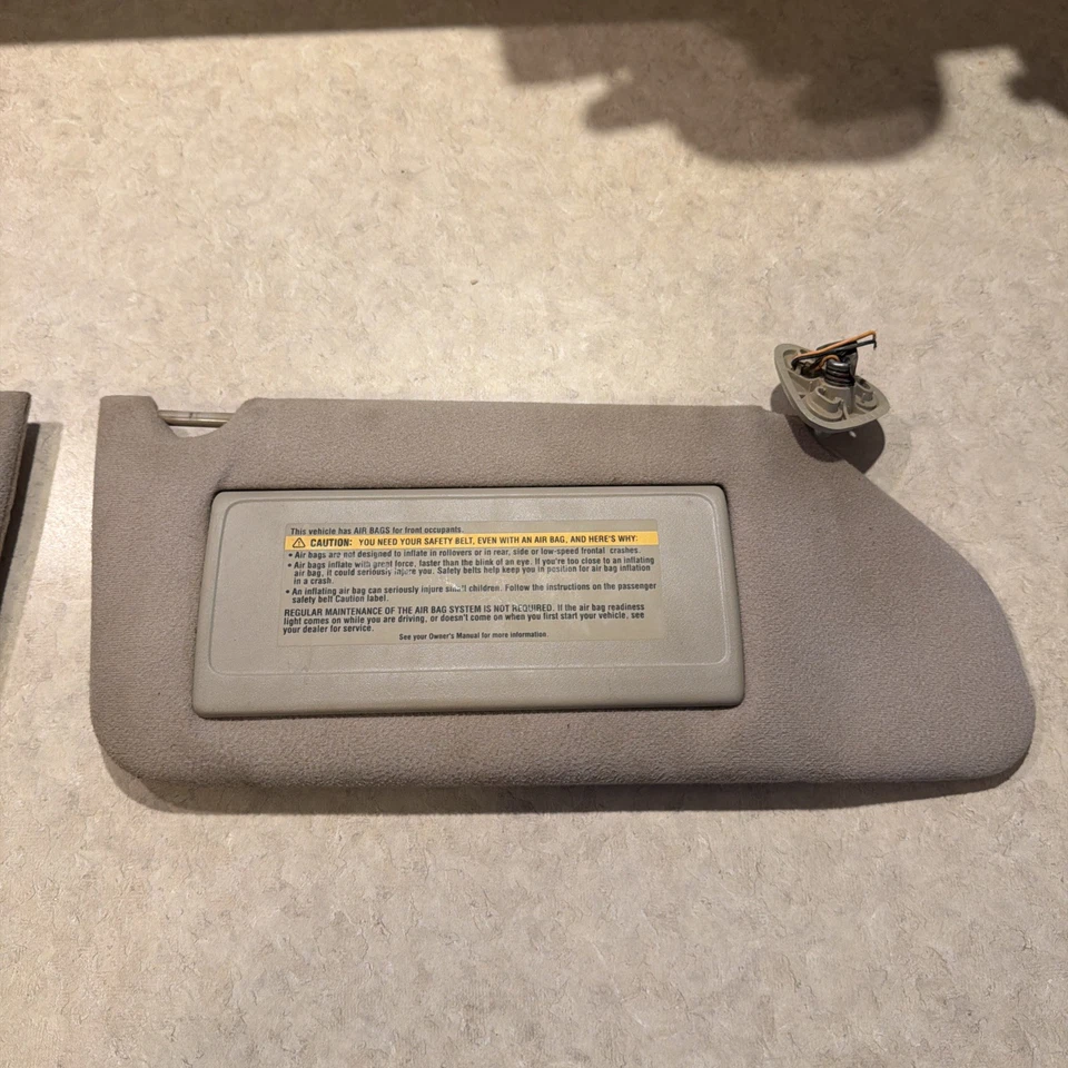 Par de parasoles laterales para conductor y pasajero Cadillac Seville 1992-1997 tela tostada Foto 3 de 4