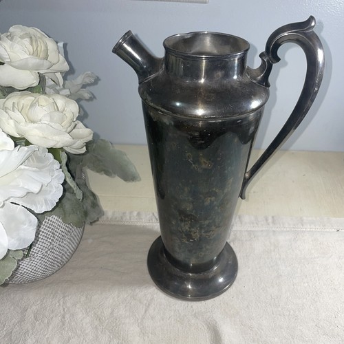 Vtg Meriden S.P 314 Cocktail Shaker Silver Plate 12”Inches Tall With Lid 56 Oz