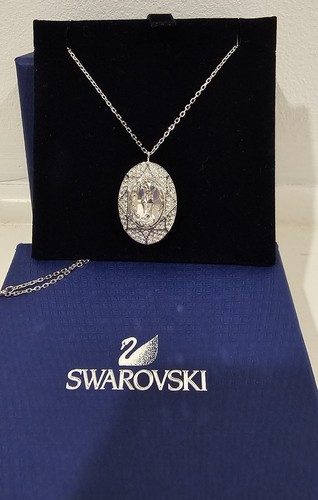 Swarovski Womens Crystal Pendant NECKLACE BRAND NEW - Picture 2 of 6