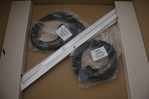 Bowens Streamlite 330 Kit - Picture 2 of 3