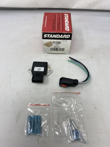 NOS Standard RY330K Cooling Fan Control Module Replaces 5017491ABK - Picture 1 of 11