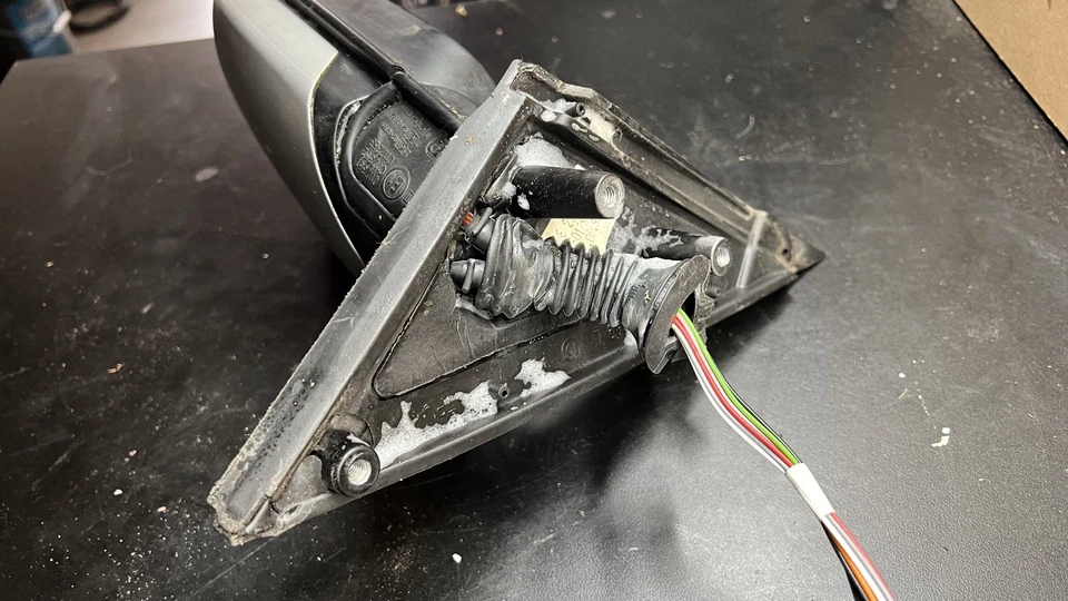 Espejo retrovisor eléctrico con memoria 99-03 BMW 540i 1021212124 Foto 4 de 4