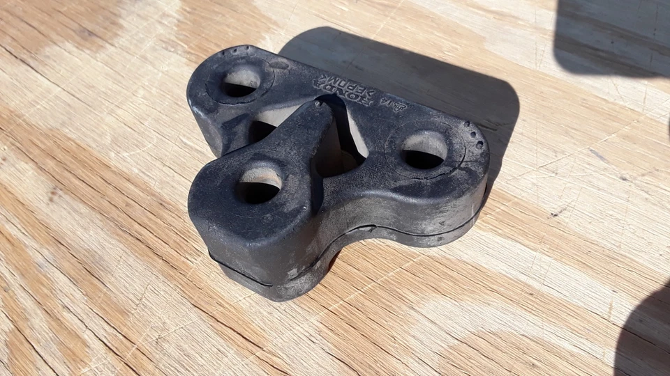 Honda Crosstour 2010-2015 montaje de escape silenciador tubo suspensión goma OEM Foto 4 de 4