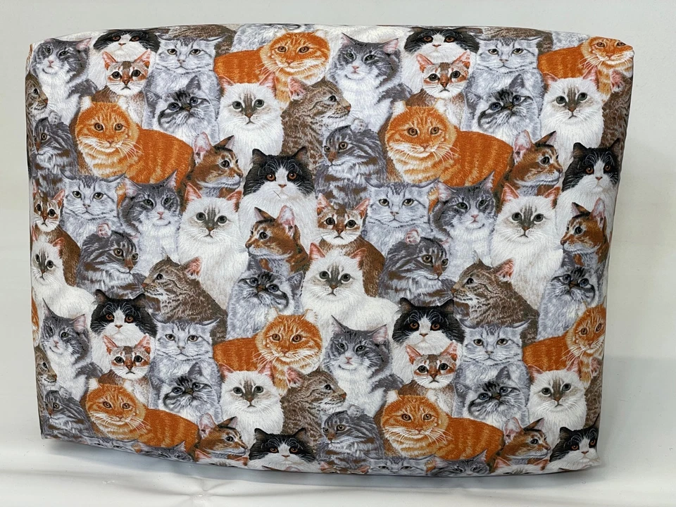 Cat Footstool - Image 3 of 4