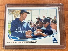 Clayton Kershaw 2013 Topps #22 SP Photo Variation Signing Autographs