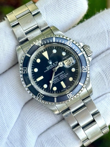 Rolex Submariner Date Ref. 1680 Stainless Steel Vintage Watch Patina