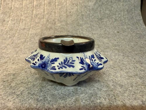 Vintage DELFT Holland Round Personal Ashtray Metal Ring - Picture 7 of 10