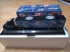 Action Racing #2 Rusty Wallace Miller Lite 2003 NASCAR  1:64 Scale Souvenir Rig